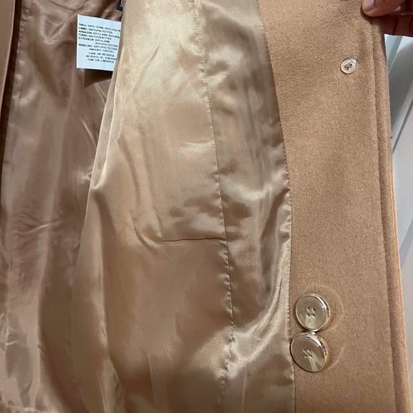 Kenneth Cole Newyork Coat - Picture 5 of 8